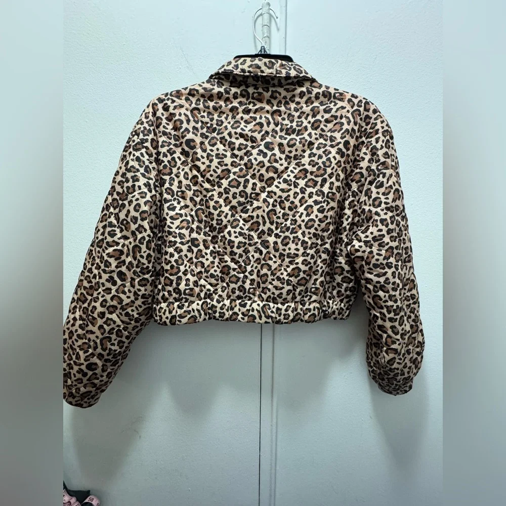 Zara Leopard Print Cropped Puffer Medium - Picture 4 of 5